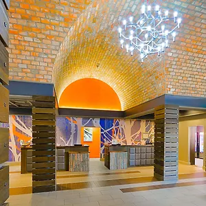 Embassy By Hilton Park DEN