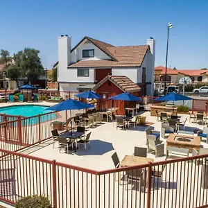 https://metro-phx-promotional-studio.hotelsofphoenix.com