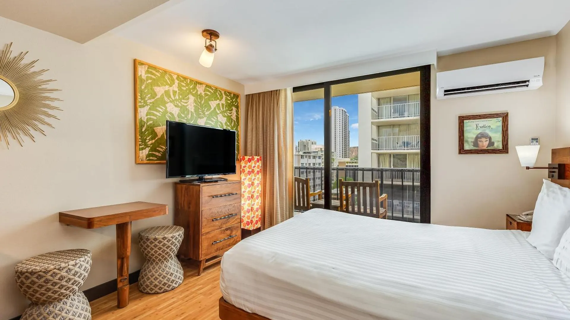 Castle Bamboo Waikiki Hotel Honolulu
