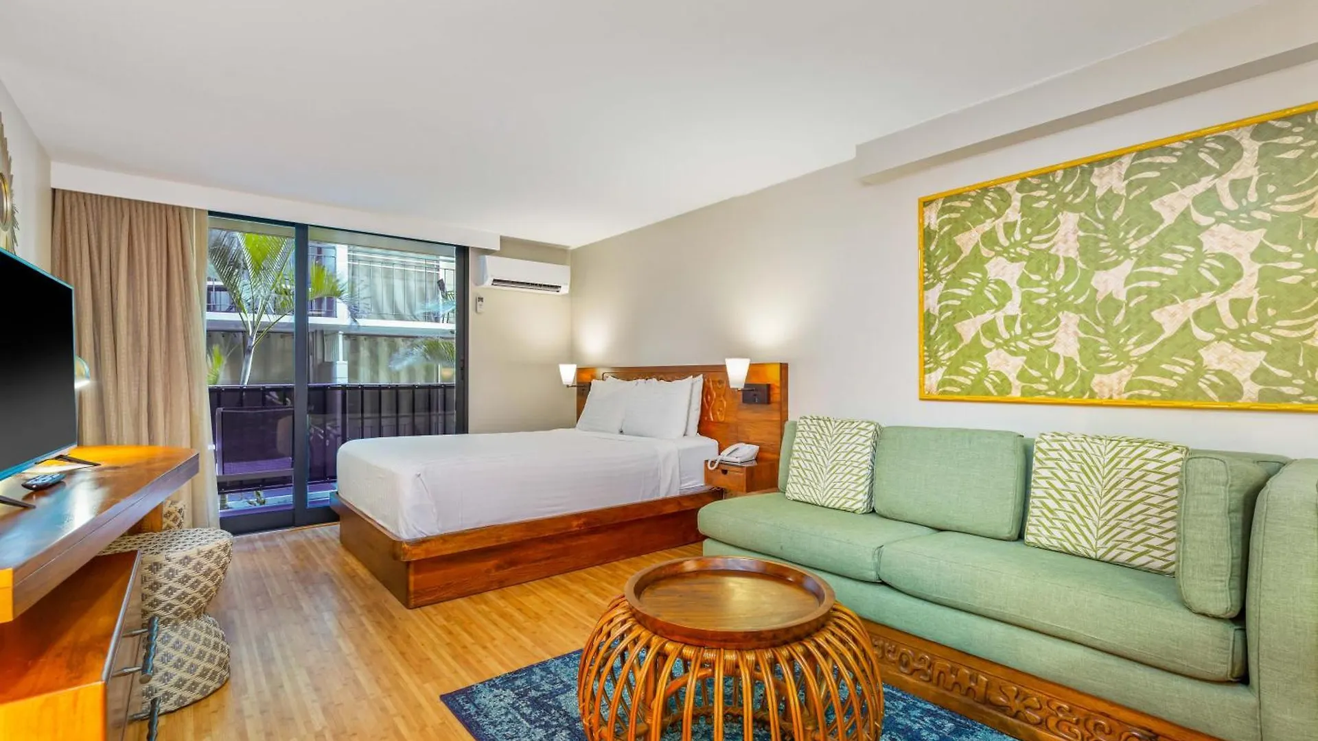 Castle Bamboo Waikiki Hotel Honolulu